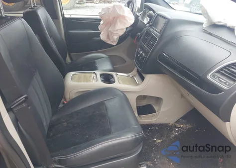 2018 Dodge Grand Caravan Sxt z USA, uszkodzony, nr VIN 2C4RDGCG2JR241353